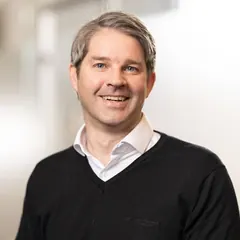 Petter Agnalt, Business adviser / Authorised financial adviser