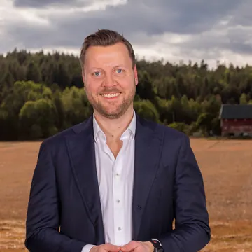 Henrik Tegneby, Daglig leder · Eiendomsmegler